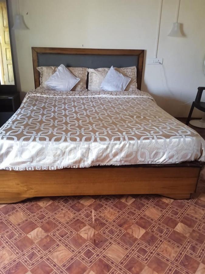 Abode Me Me Ai Haven Hotel Cserrapundzsi Kültér fotó
