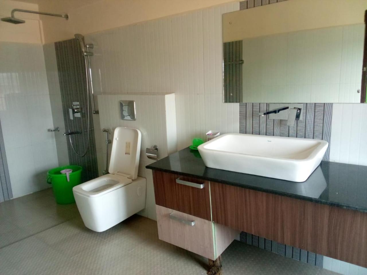 Abode Me Me Ai Haven Hotel Cserrapundzsi Kültér fotó