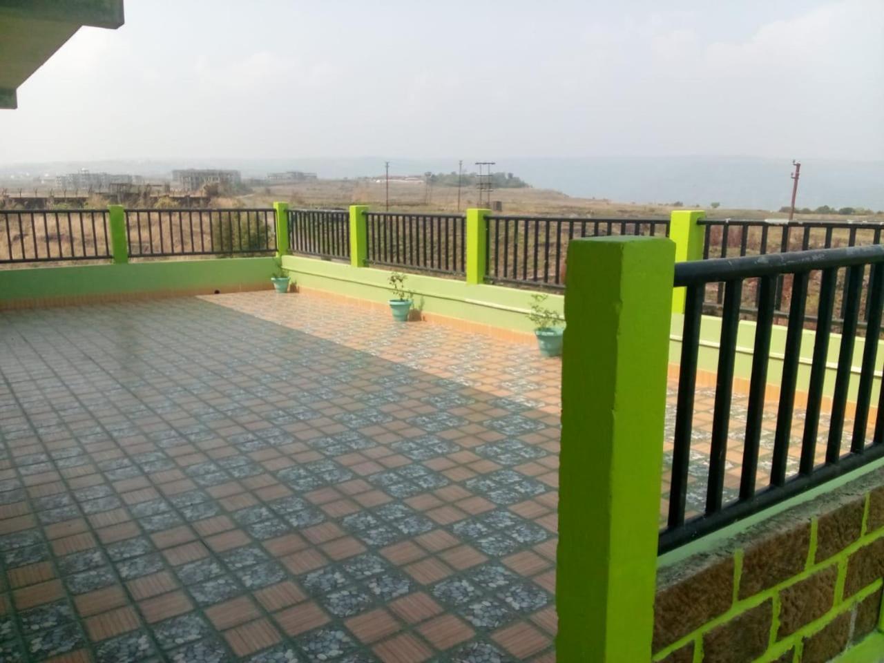 Abode Me Me Ai Haven Hotel Cserrapundzsi Kültér fotó