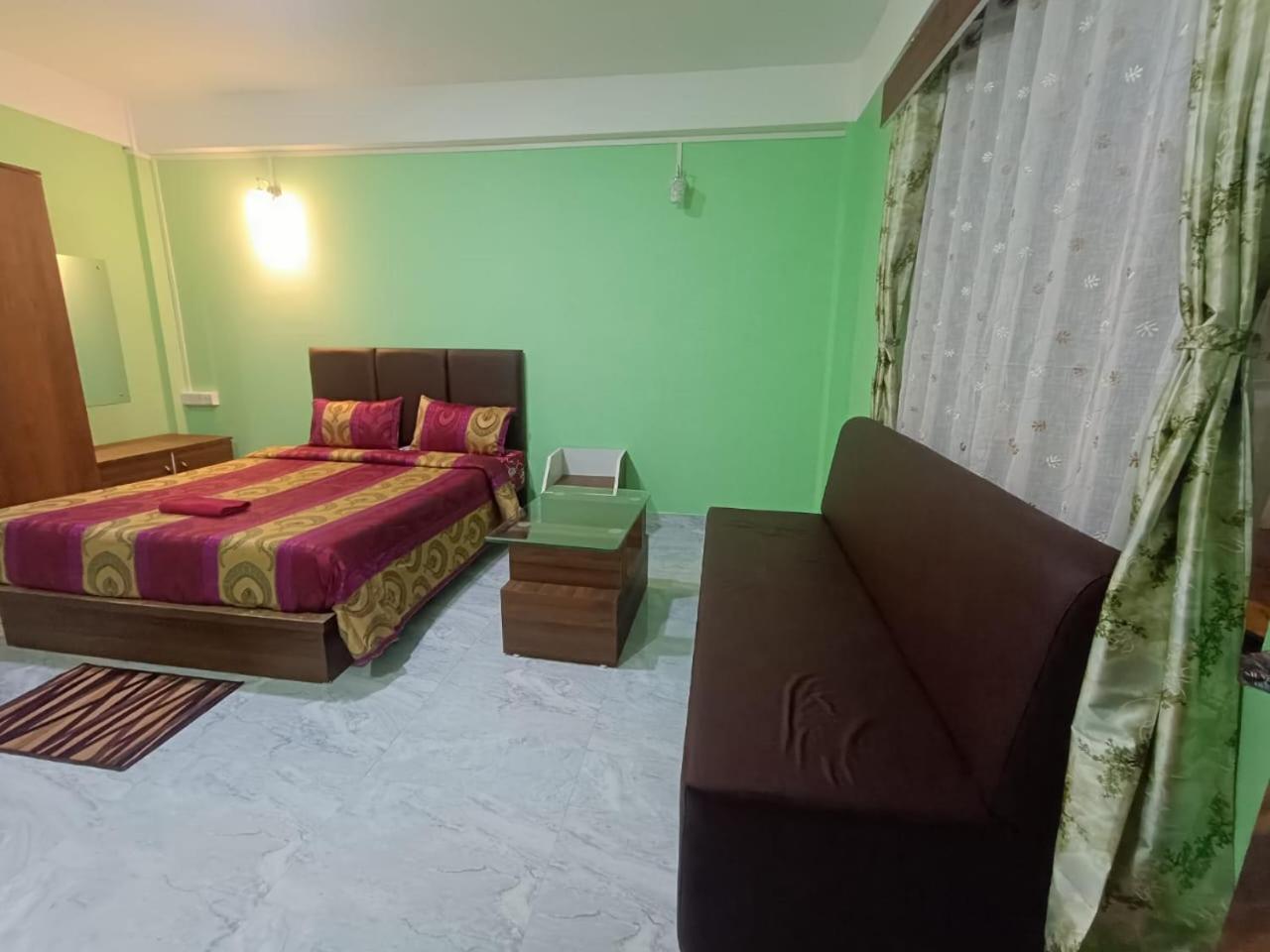 Abode Me Me Ai Haven Hotel Cserrapundzsi Kültér fotó